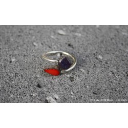 Bague "Toi et moi" bicolore en argent et lave émaillée violet/rouge